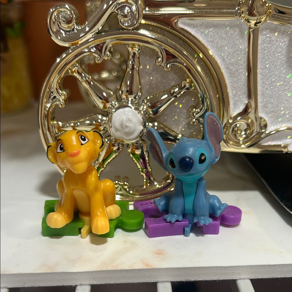 Disney’s Simba and Stitch Toy Set from KinderEggs NWOT
